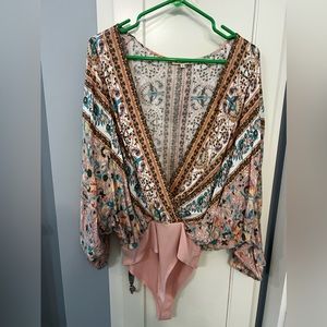 NWOT batwing bodysuit from Magnolia Boutique size M.